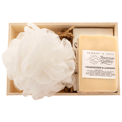 Frankincense/Lavender Soap & Bath Puff Set (White)