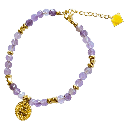 Amethyst stone bracelet interspersed with gold-plated beads with a gold-plated Shema charm