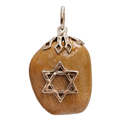 Tiger eye stone necklace with a Star of David on the front 