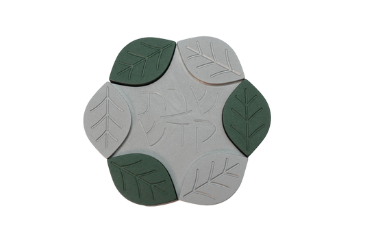 Aluminum Leaves Travel Candle Holders (Various Colors)