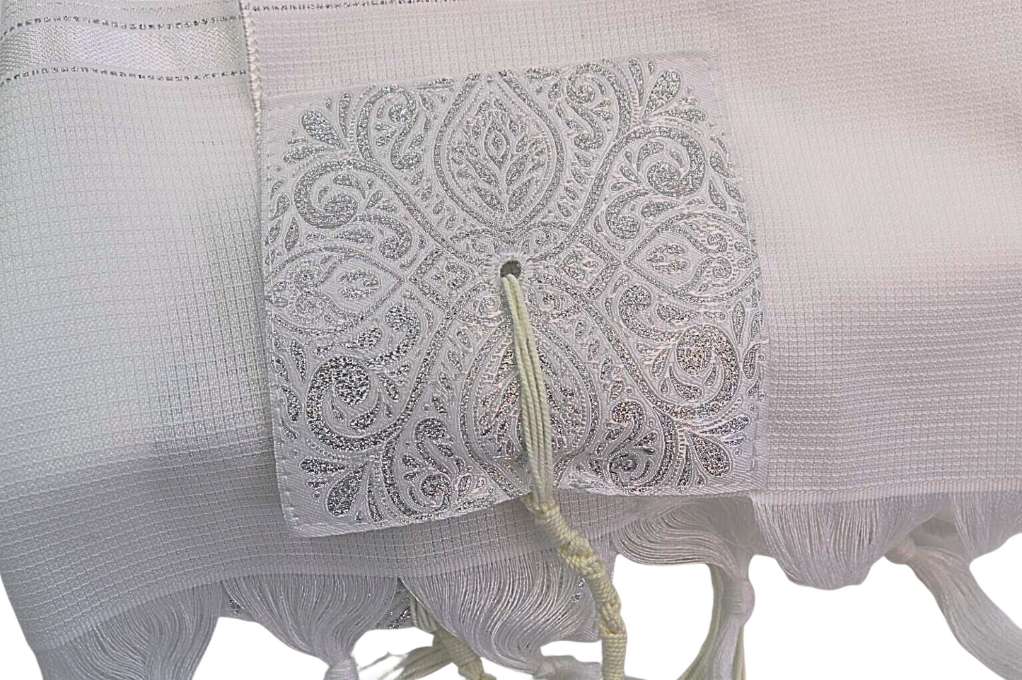 Prayer Shawl (23.5") - White & Silver